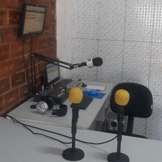 ESTÚDIO RÁDIO L20